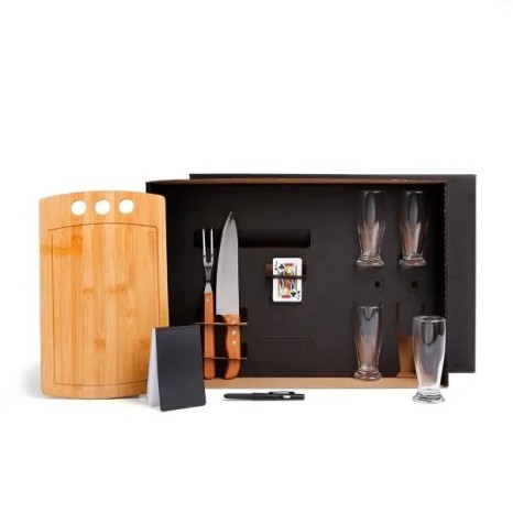Kit Churrasco, Cerveja e Baralho Personalizado