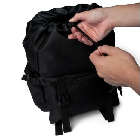 Mochila em Polyester 600D 18L Preta Personalizado